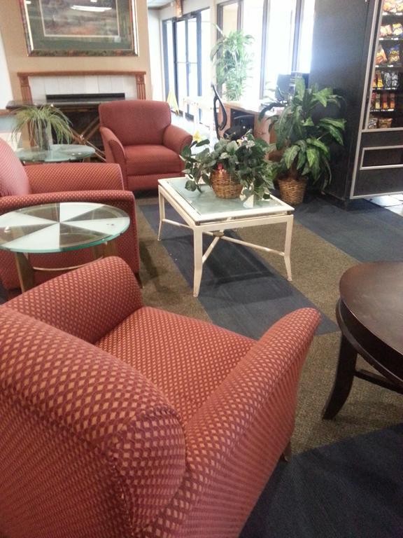 America'S Best Inn & Suites Clarksville كلاركسفيل المظهر الخارجي الصورة