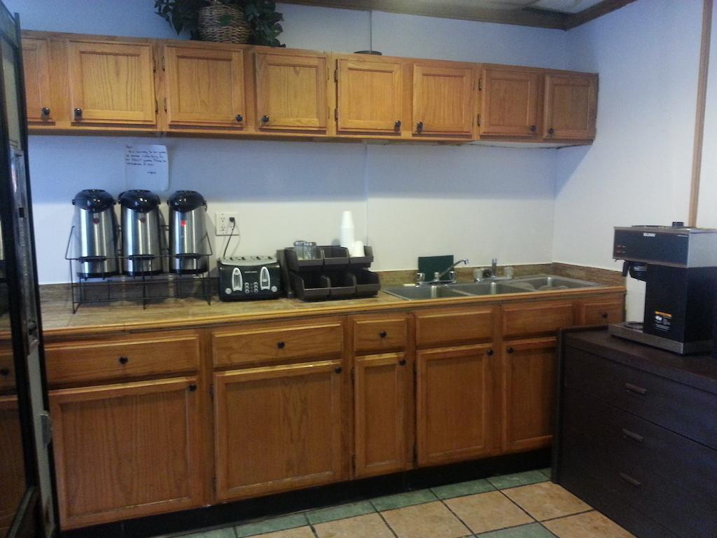 America'S Best Inn & Suites Clarksville كلاركسفيل المظهر الخارجي الصورة