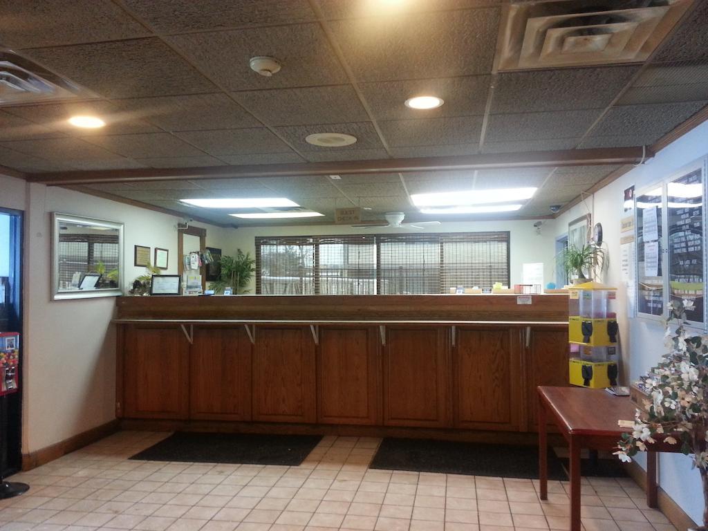 America'S Best Inn & Suites Clarksville كلاركسفيل المظهر الخارجي الصورة